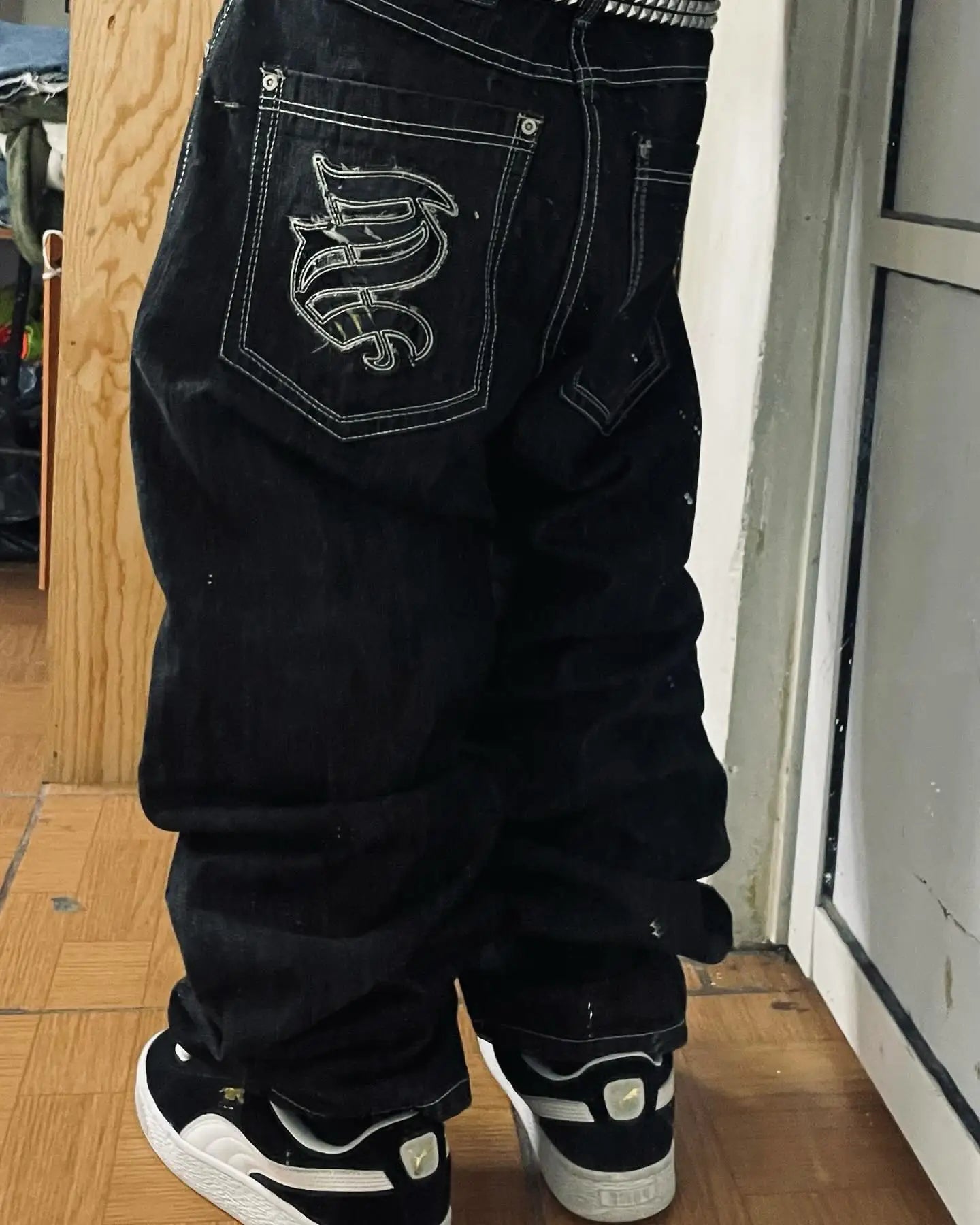 2024 nova tendência americana retro hip-hop bordado padrão jeans baggy para homens e mulheres y2k harajuku gótico calças largas streetwear